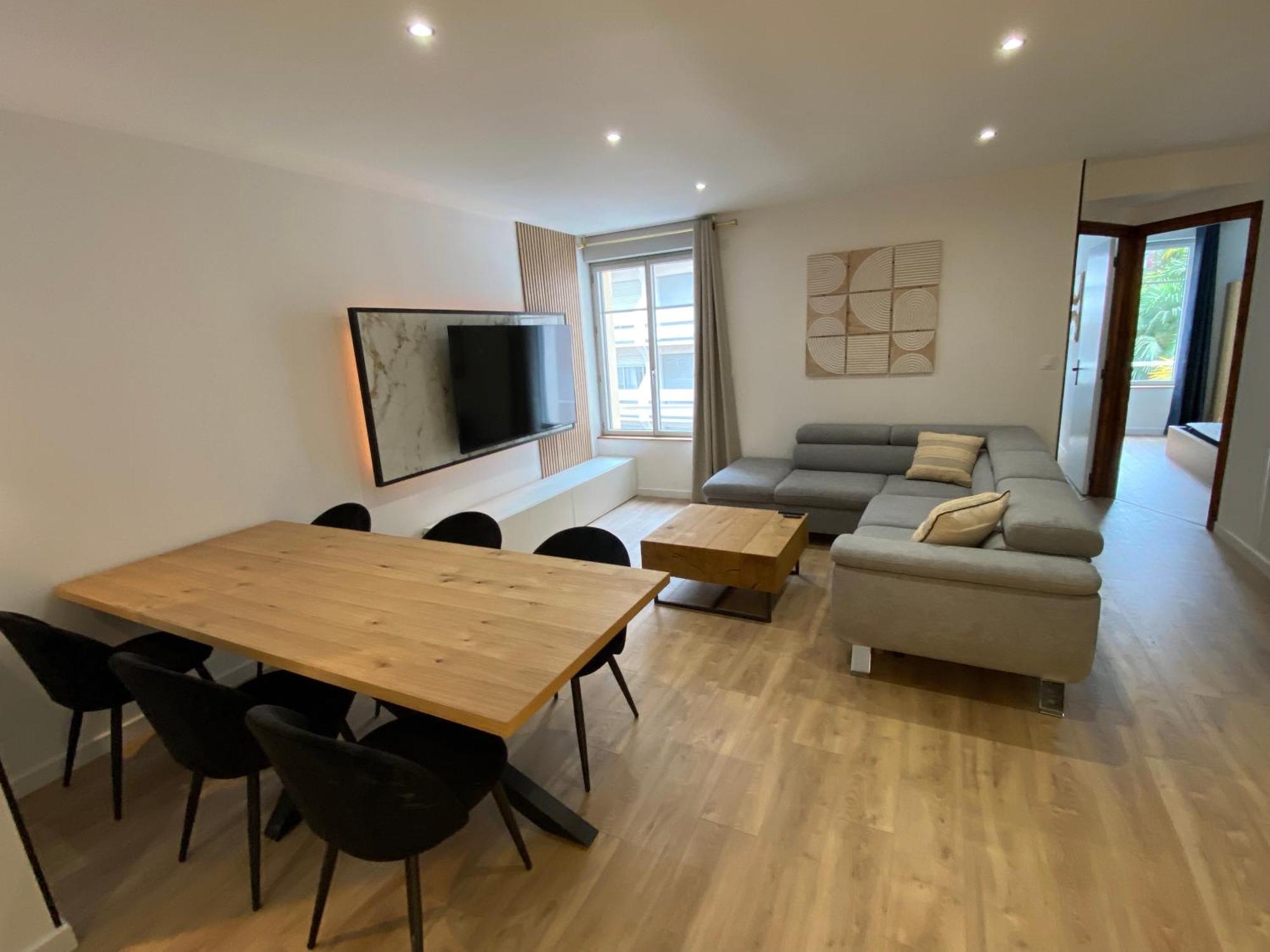 Apartamento Madonna Elegance, Proche Sanctuaire, 95M2 Lourdes Exterior foto