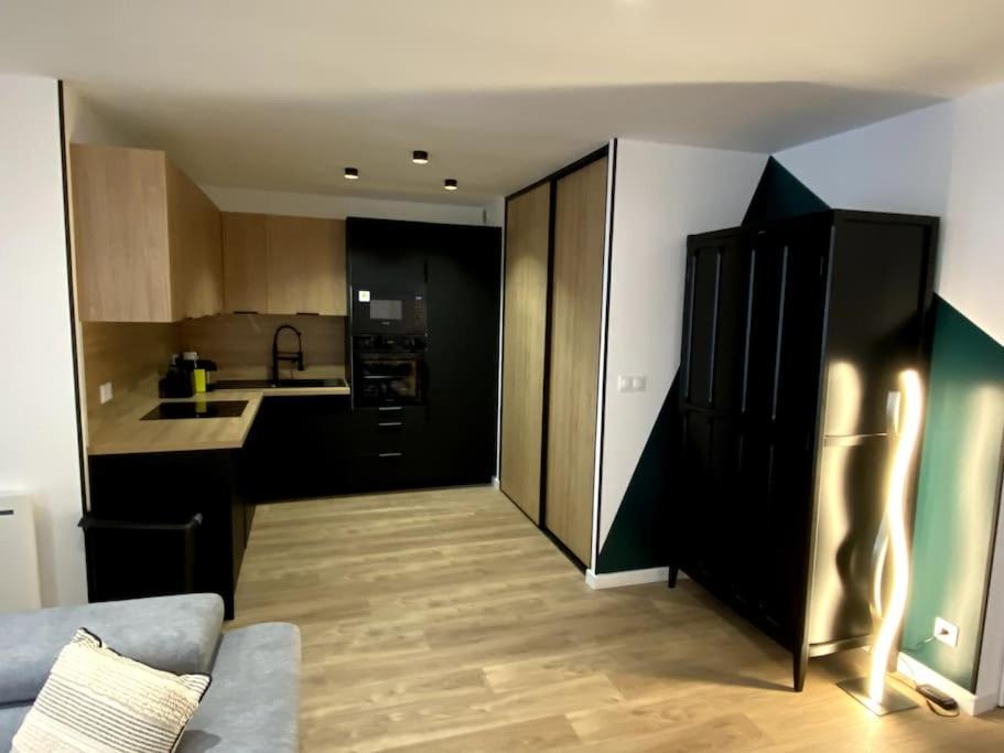 Apartamento Madonna Elegance, Proche Sanctuaire, 95M2 Lourdes Exterior foto