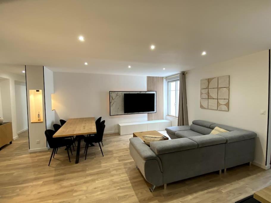 Apartamento Madonna Elegance, Proche Sanctuaire, 95M2 Lourdes Exterior foto